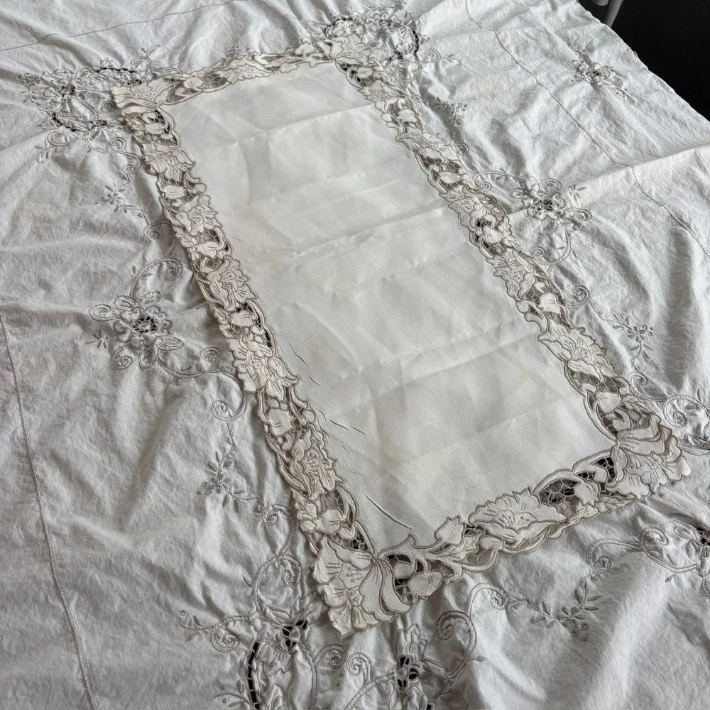 Vintage Cream Embroidered Linen Tablecloth + Table Runner Cutwork Lace  59x48